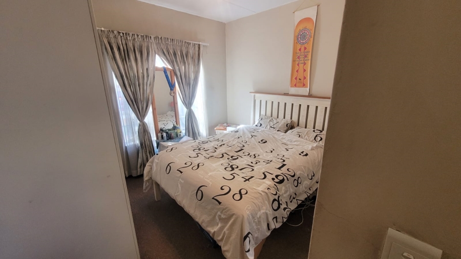 2 Bedroom Property for Sale in North Riding Gauteng