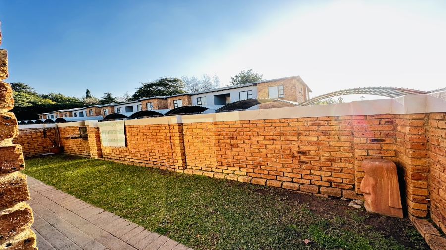 2 Bedroom Property for Sale in Rynfield Gauteng