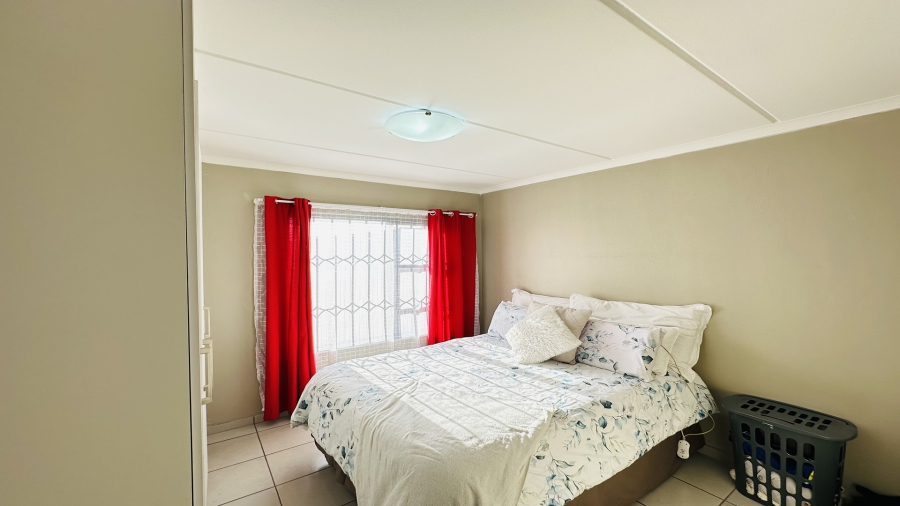 2 Bedroom Property for Sale in Rynfield Gauteng