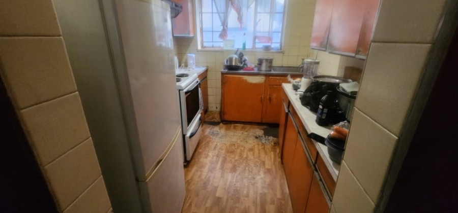 2 Bedroom Property for Sale in Hillbrow Gauteng