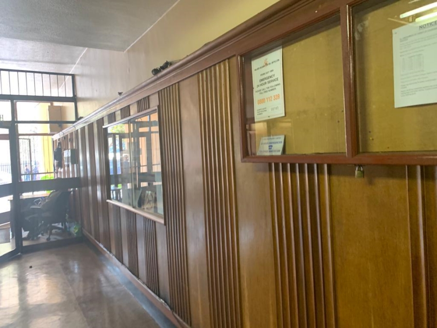 2 Bedroom Property for Sale in Hillbrow Gauteng