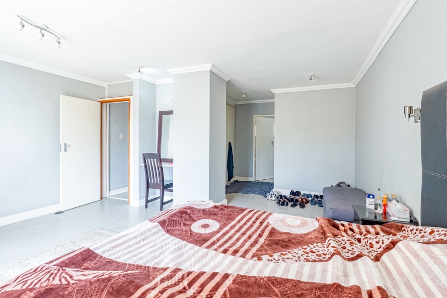 3 Bedroom Property for Sale in Silver Lakes Golf Estate Gauteng