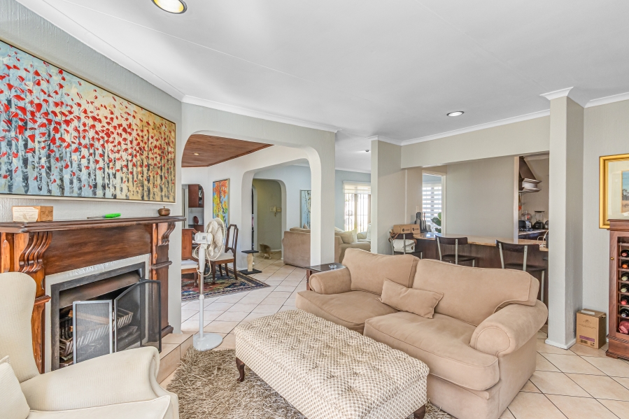 3 Bedroom Property for Sale in Bryanston Gauteng