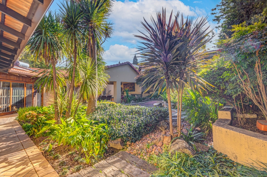 3 Bedroom Property for Sale in Bryanston Gauteng