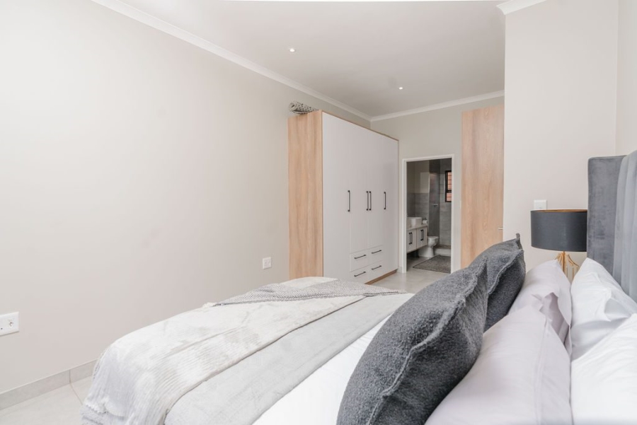 To Let 2 Bedroom Property for Rent in Olympus AH Gauteng