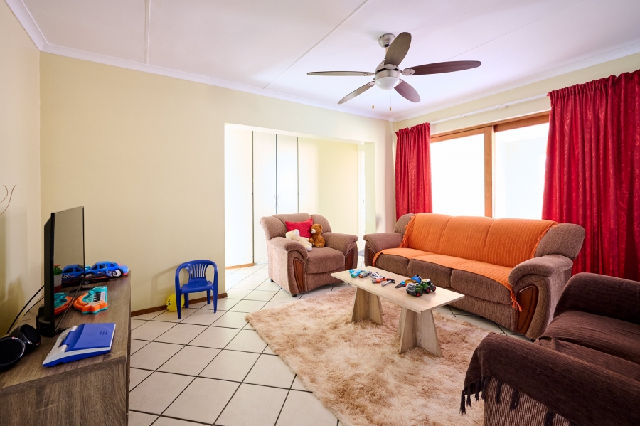 3 Bedroom Property for Sale in Halfway Gardens Gauteng