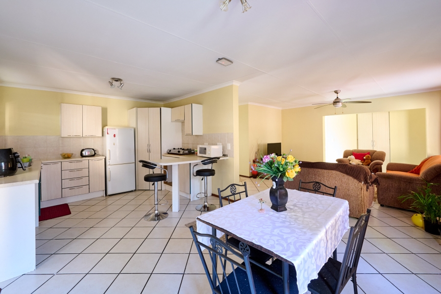 3 Bedroom Property for Sale in Halfway Gardens Gauteng