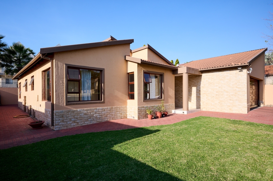3 Bedroom Property for Sale in Halfway Gardens Gauteng