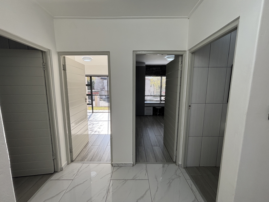 2 Bedroom Property for Sale in Jackal Creek Golf Estate Gauteng