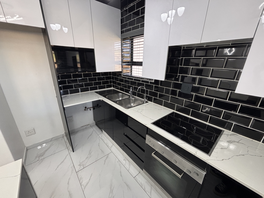 2 Bedroom Property for Sale in Jackal Creek Golf Estate Gauteng
