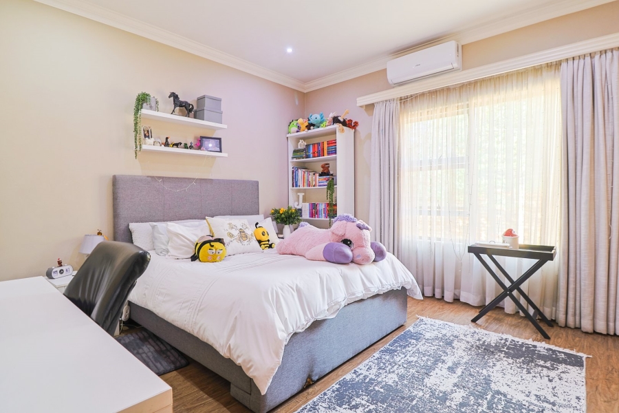 4 Bedroom Property for Sale in New Redruth Gauteng