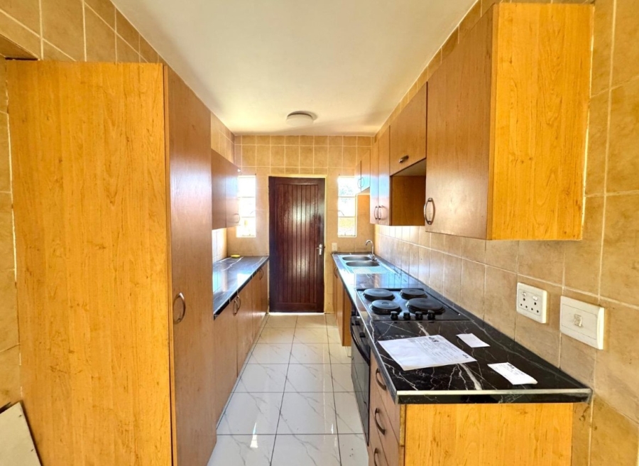2 Bedroom Property for Sale in Regents Park Gauteng