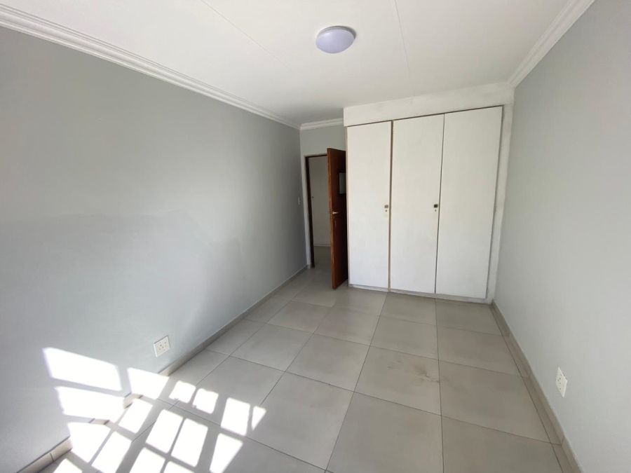 To Let 4 Bedroom Property for Rent in Lynnwood Gauteng
