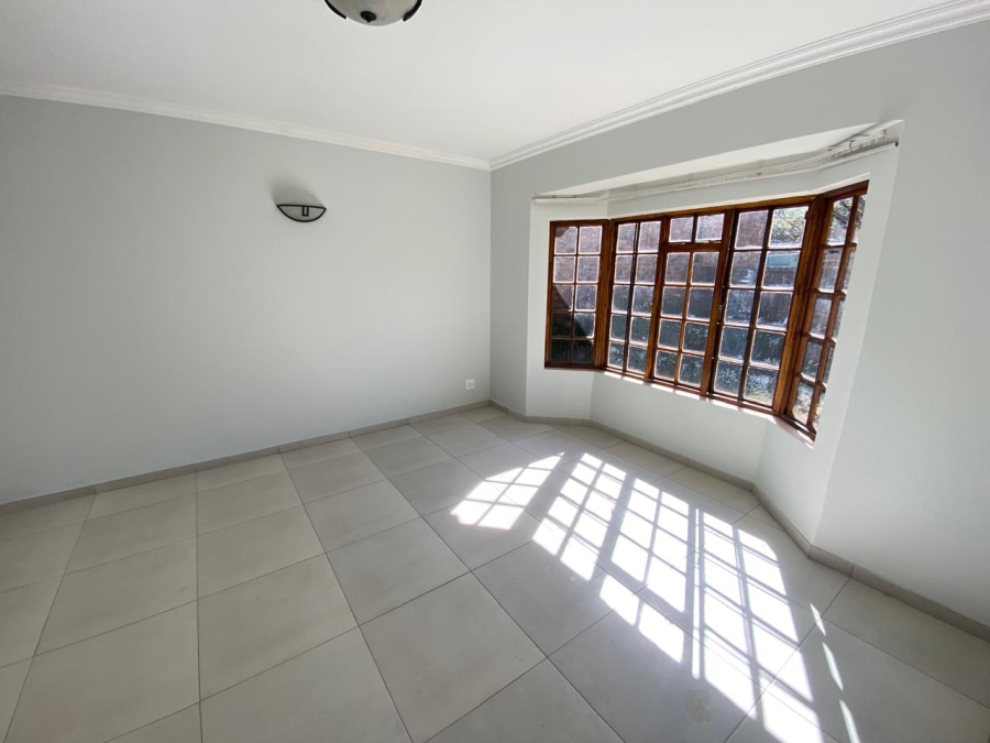 To Let 4 Bedroom Property for Rent in Lynnwood Gauteng