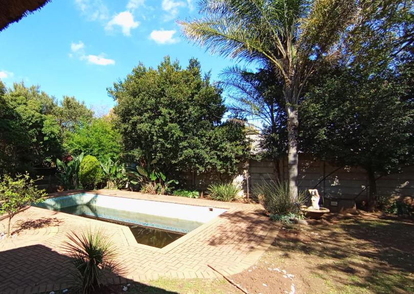 3 Bedroom Property for Sale in Ontdekkerspark Gauteng