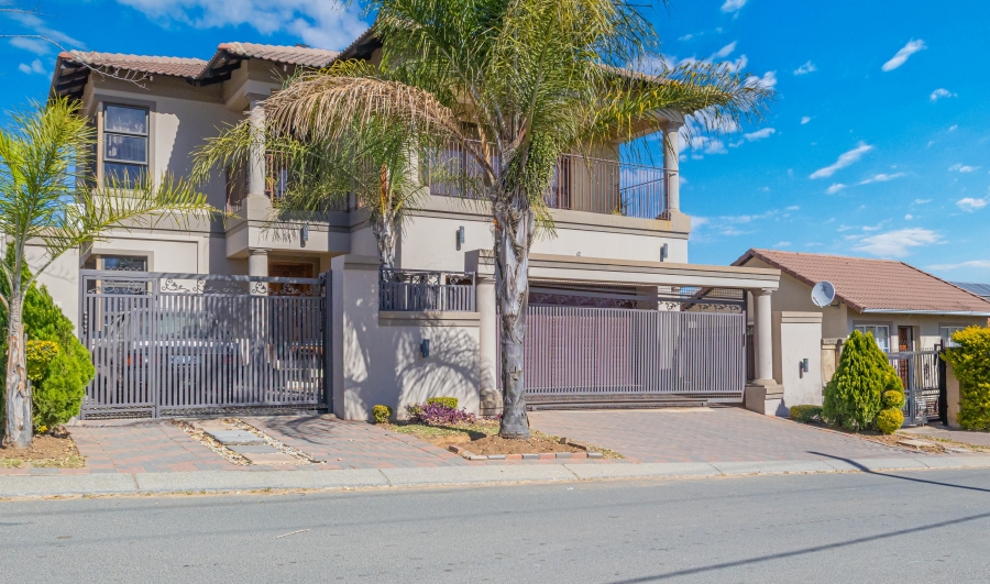 3 Bedroom Property for Sale in Cosmo City Gauteng