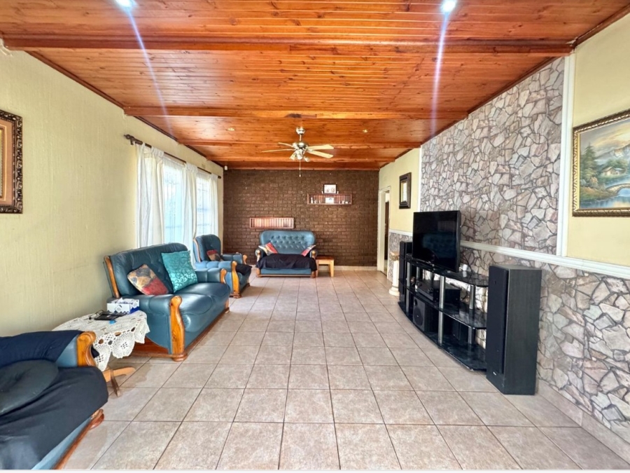 3 Bedroom Property for Sale in Rewlatch Gauteng