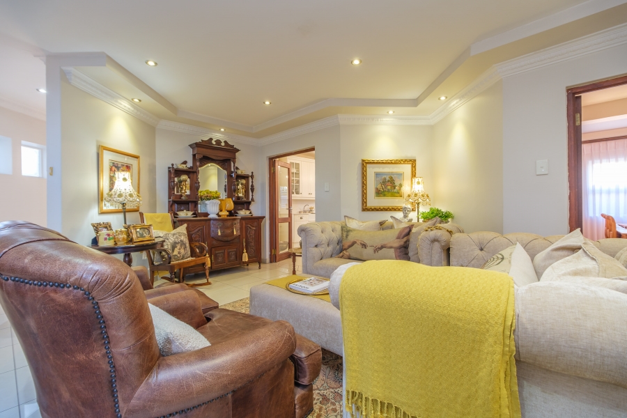 3 Bedroom Property for Sale in Northcliff Gauteng