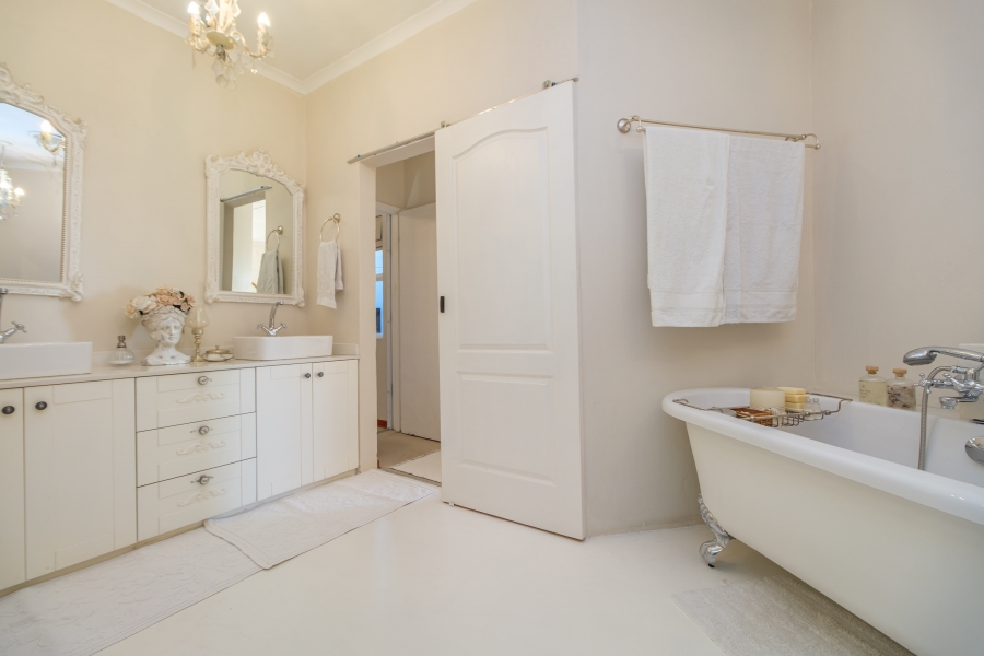 3 Bedroom Property for Sale in Northcliff Gauteng