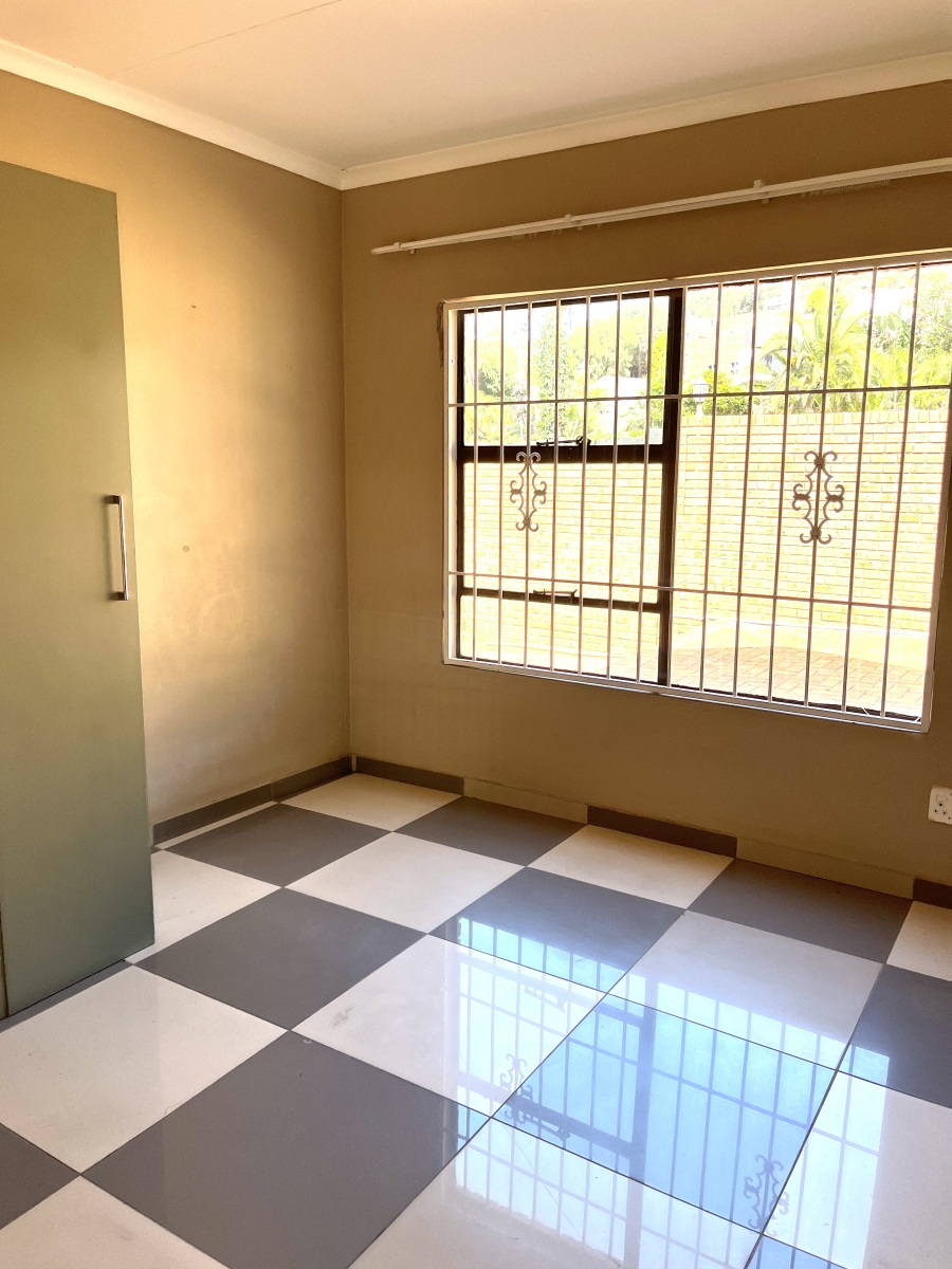 2 Bedroom Property for Sale in Glenvista Gauteng