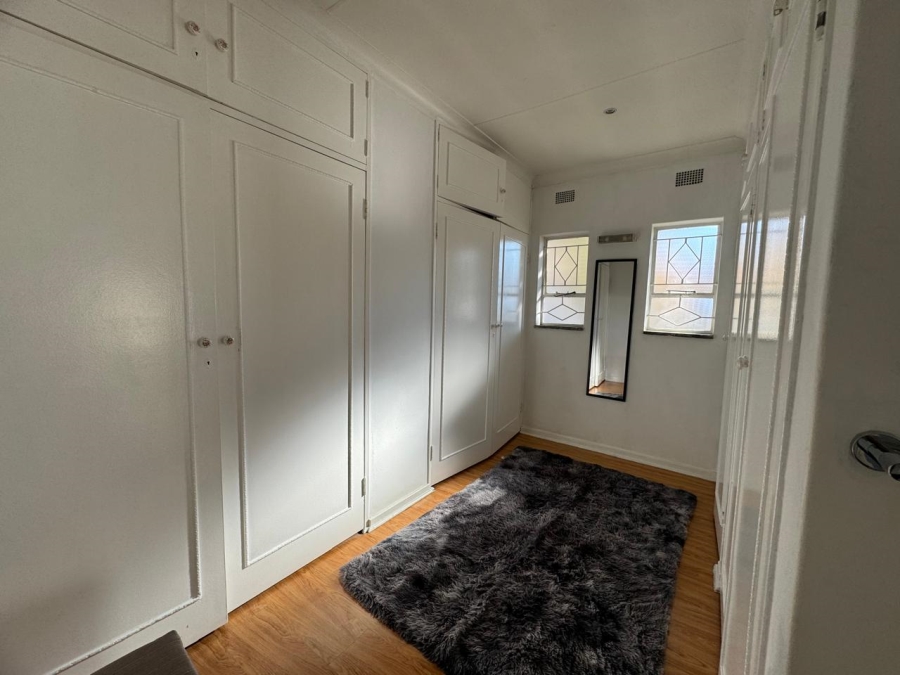 To Let 4 Bedroom Property for Rent in Parkhill Gardens Gauteng