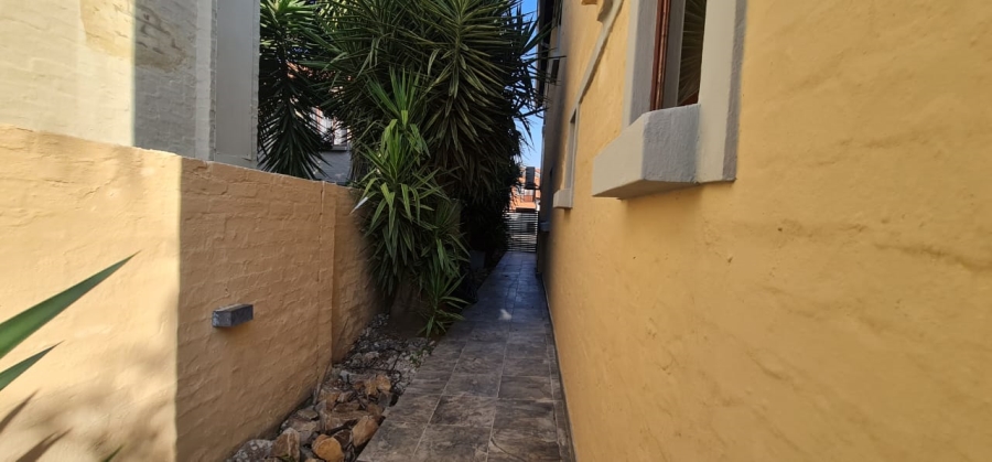 To Let 3 Bedroom Property for Rent in Equestria Gauteng
