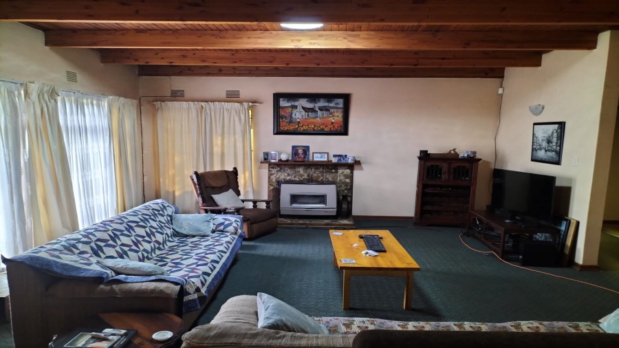 3 Bedroom Property for Sale in Vanderbijlpark SE 2 Gauteng