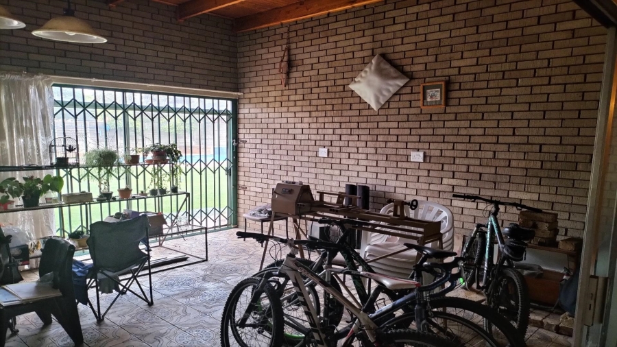 3 Bedroom Property for Sale in Vanderbijlpark SE 2 Gauteng