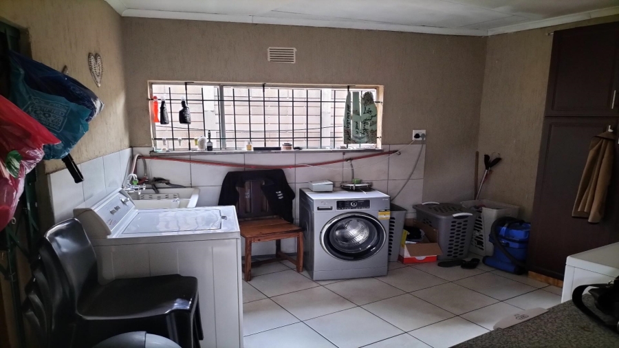 3 Bedroom Property for Sale in Vanderbijlpark SE 2 Gauteng