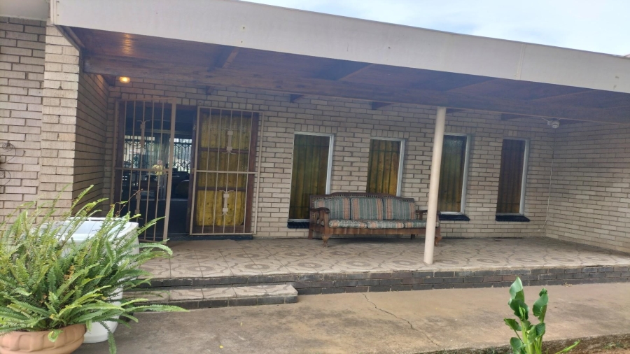 3 Bedroom Property for Sale in Vanderbijlpark SE 2 Gauteng
