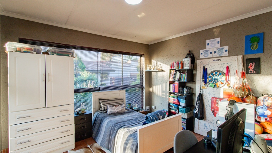 2 Bedroom Property for Sale in Bedfordview Gauteng
