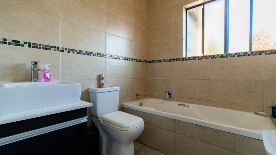 2 Bedroom Property for Sale in Bedfordview Gauteng
