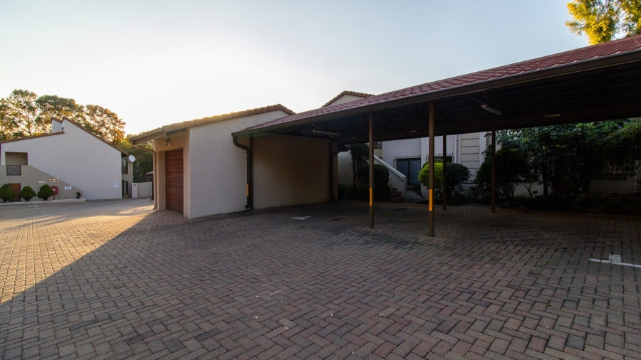 2 Bedroom Property for Sale in Bedfordview Gauteng