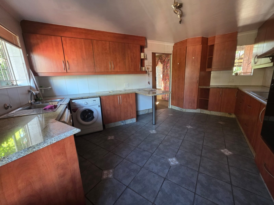 4 Bedroom Property for Sale in Randpark Ridge Gauteng