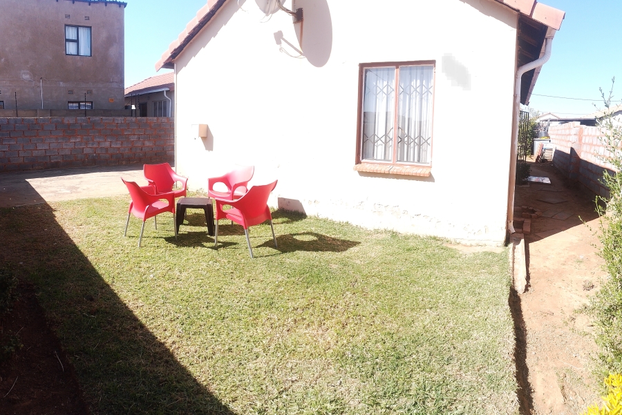 3 Bedroom Property for Sale in Windmill Park Gauteng