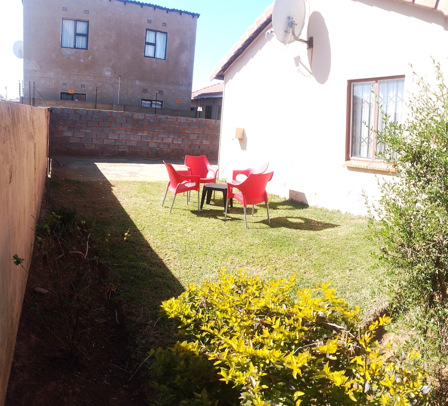 3 Bedroom Property for Sale in Windmill Park Gauteng