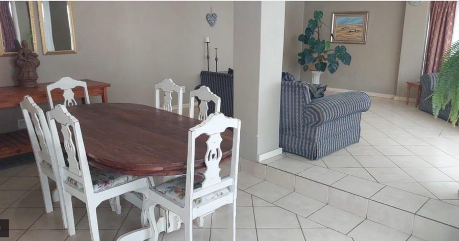 9 Bedroom Property for Sale in Tulisa Park Gauteng