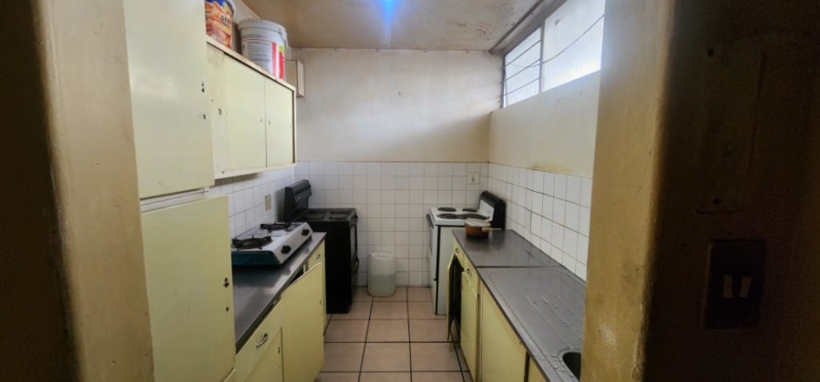 2 Bedroom Property for Sale in Berea Gauteng