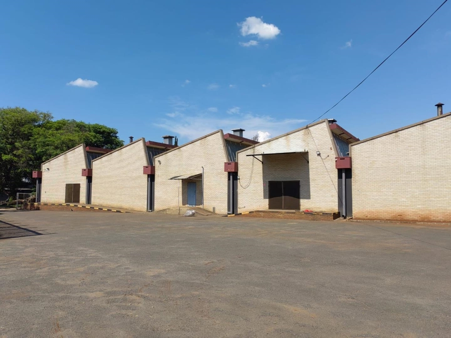 Commercial Property for Sale in Rosslyn Gauteng