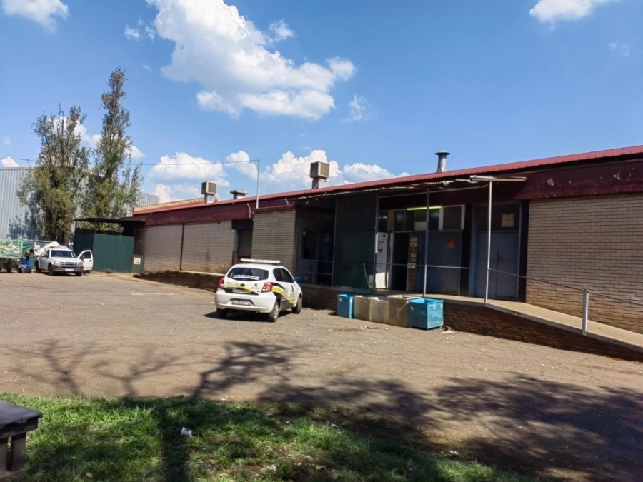 Commercial Property for Sale in Rosslyn Gauteng
