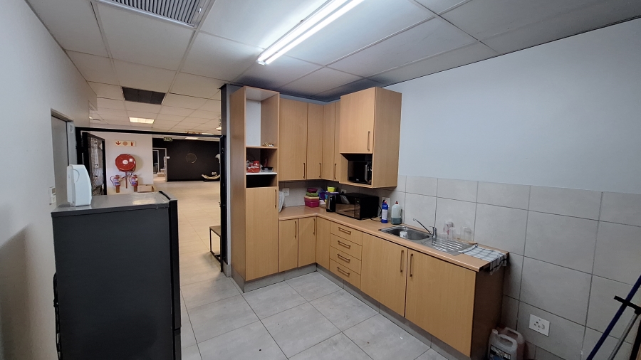 To Let commercial Property for Rent in Cosmo Business Park Gauteng