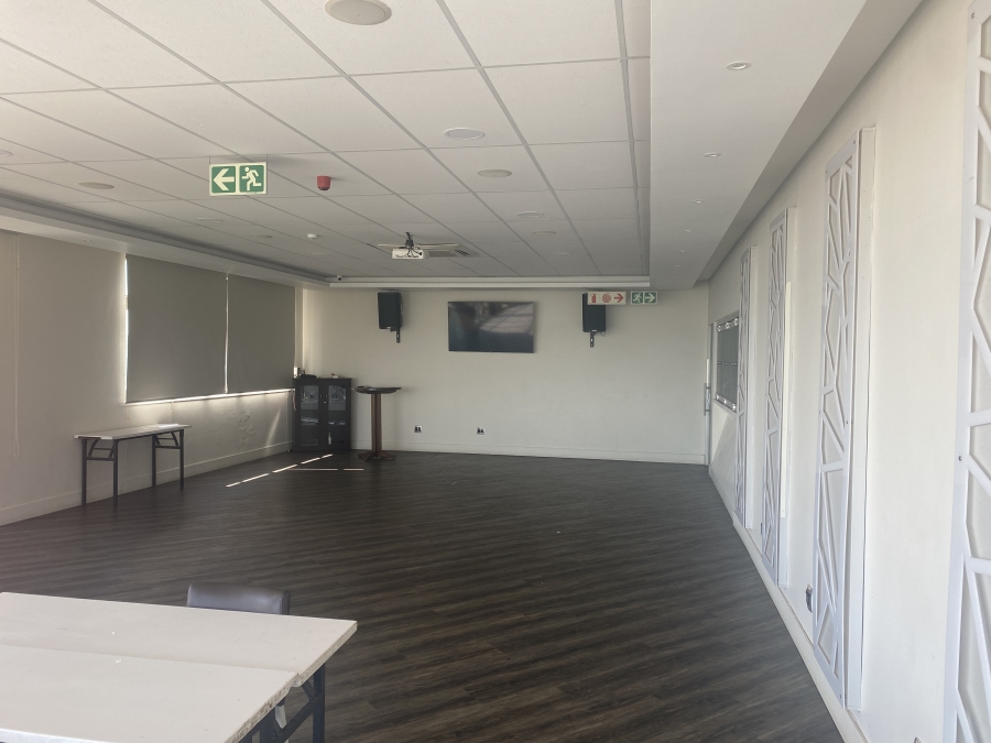 Commercial Property for Sale in Clearwater Estate Gauteng
