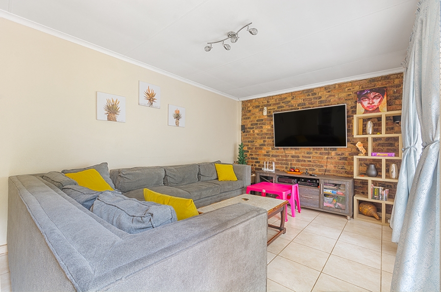 3 Bedroom Property for Sale in Crystal Park Gauteng