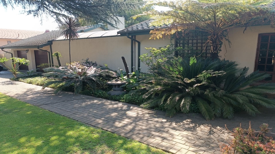 4 Bedroom Property for Sale in Vanderbijlpark SW 5 Gauteng