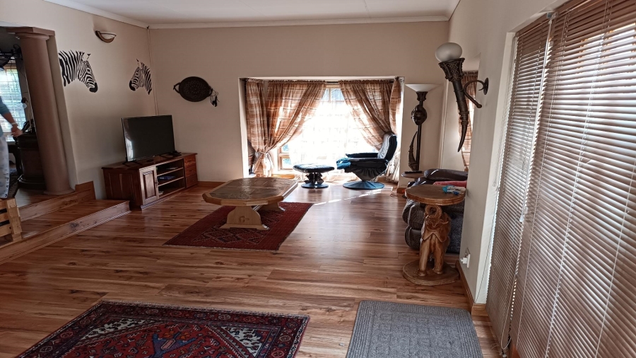 4 Bedroom Property for Sale in Vanderbijlpark SW 5 Gauteng