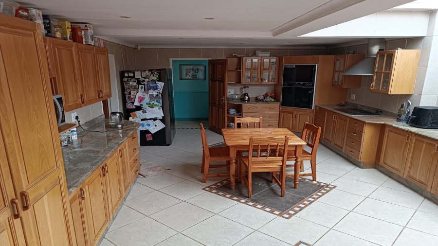 4 Bedroom Property for Sale in Vanderbijlpark SW 5 Gauteng