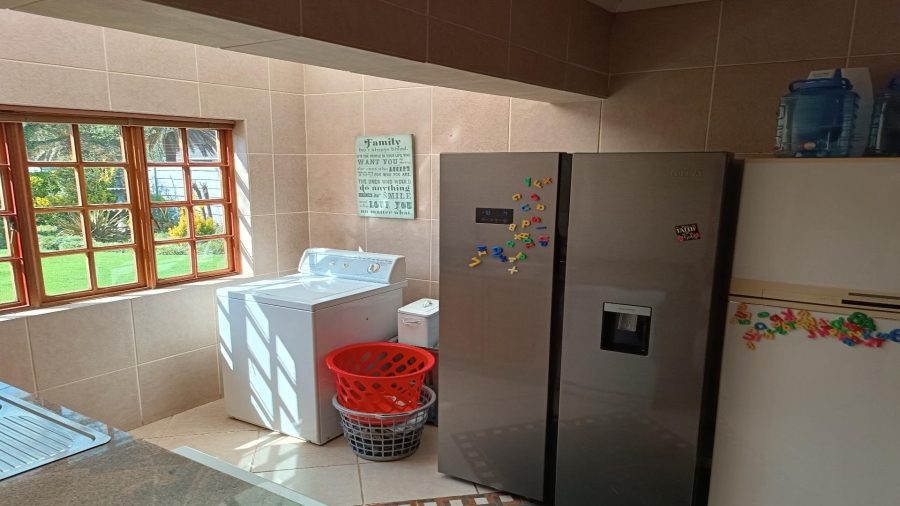 4 Bedroom Property for Sale in Vanderbijlpark SW 5 Gauteng
