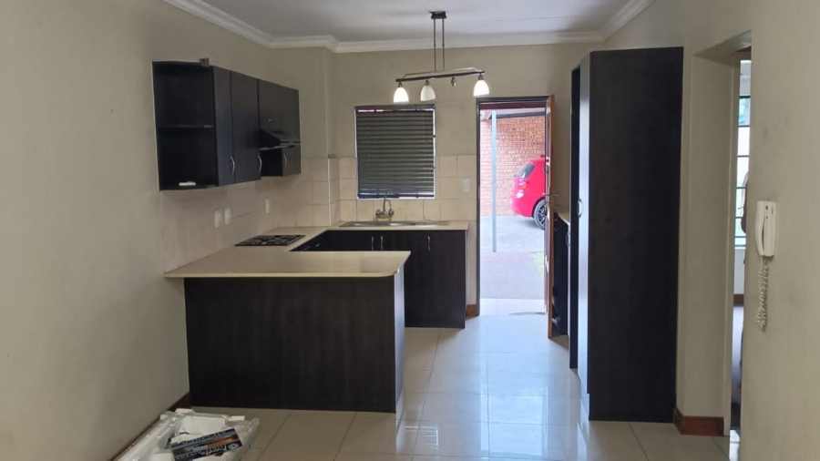 2 Bedroom Property for Sale in Three Rivers Gauteng