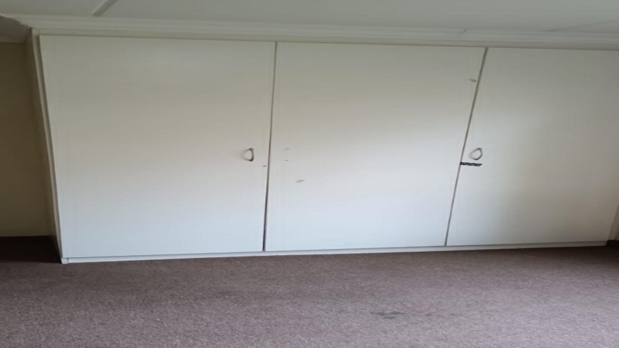 2 Bedroom Property for Sale in Three Rivers Gauteng