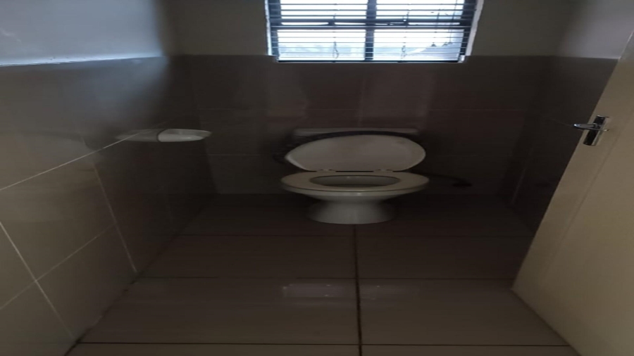 2 Bedroom Property for Sale in Three Rivers Gauteng